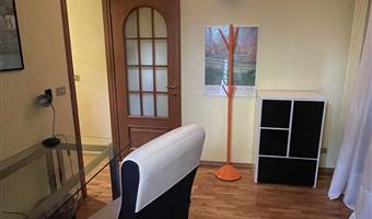 apartamento con una cama de matrimonio grande y 2 camas individuales, no fumador, dos dormitorios, terraza, cocina