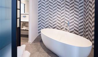 juniorsuite, 1 cama de matrimonio extragrande, no fumador, habitación ejecutiva, sofá, bata de baño y zapatillas