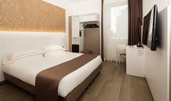 1 cama de matrimonio grande, no fumador, habitación de negocios, suelo de parqué, puerto usb