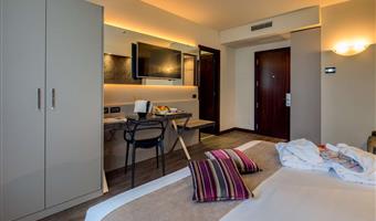 1 cama de matrimonio extragrande, no fumador, habitación ejecutiva, habitación más grande