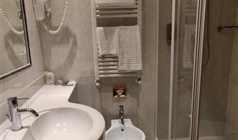 1 cama individual, habitación clásica, wi-fi gratuito, televisión de pago gratis