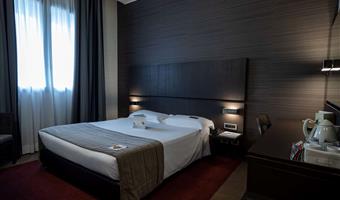 1 cama de matrimonio grande, habitación excepcional