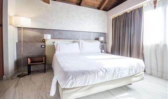 2 camas de matrimonio grandes, no fumador, habitación familiar, 2 habitaciones conectadas, dos baños