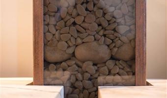 1 cama de matrimonio grande, habitación comodidad, vista interior