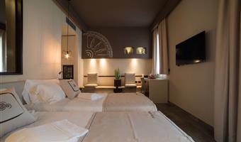 1 cama de matrimonio grande, habitación excepcional, vistas al mar