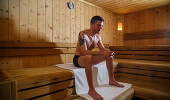 suite-1 cama de matrimonio extragrande, sofá-cama, wi-fi, televisión de pago gratis, bata de baño y zapatillas,  acceso al spa