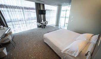 1 cama matrimonial king size, habitación superior, habitación más grande, 30 m², habitación para no fumadores, insonorización, wi-fi