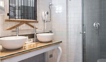 penthouse apartment  - una cama de matrimonio grande y una cama doble, ático, vistas al mar, dos dormitorios, 2 baños, jacuzzi, sofá-cama