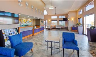 Vestíbulo del Best Western Desert Oasis en Ehrenberg - 03115