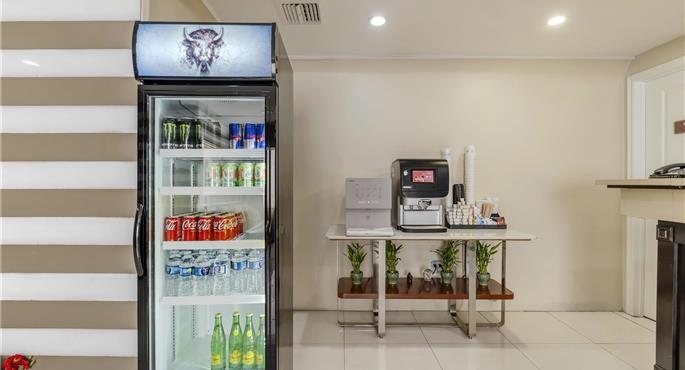 Vestíbulo del Best Western Plus LA Mid-Town Hotel en Los Angeles - 05724