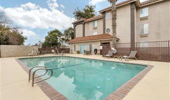 Piscina del Best Western Visalia Hotel - Visalia - 05744