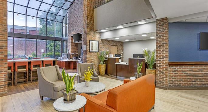 Vestíbulo del Best Western Danbury/Bethel en Bethel - 07011