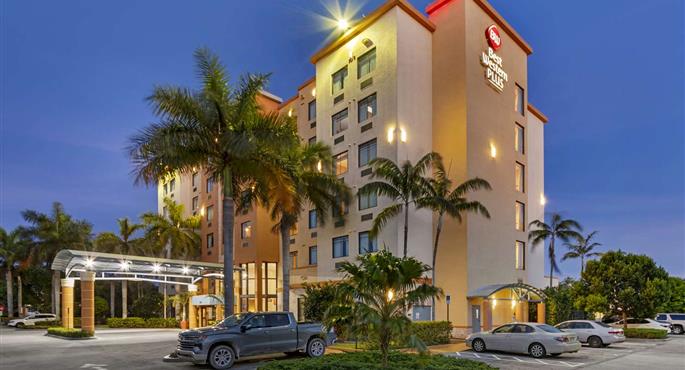 Exterior del Best Western Plus Miami Executive Airport Hotel & Suites - Miami - 10398