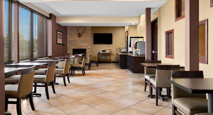 Restaurante del Best Western Paradise Inn - Savoy - 14108