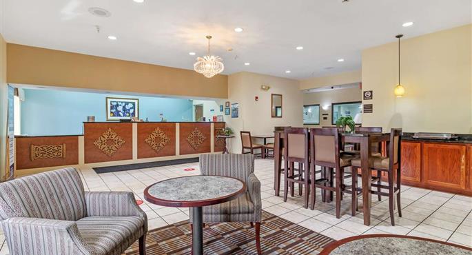Vestíbulo del Best Western Clearlake Plaza en Springfield - 14152