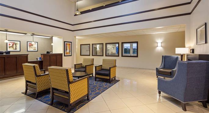 Vestíbulo del Best Western Gas City en Gas City - 15066