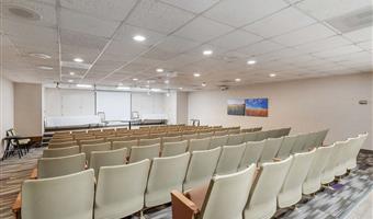 Salas de reuniones del Best Western Plus Steeplegate Inn - Davenport - 16083