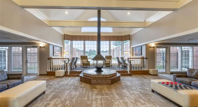 Vestíbulo del Best Western Westminster Hotel en Westminster - 21045