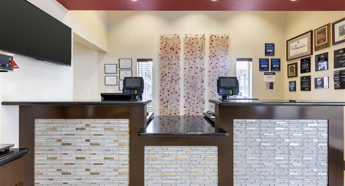 Vestíbulo del Best Western Fallon Inn & Suites en Fallon - 29071