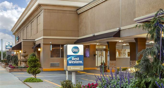 Exterior del Best Western Mill River Manor - Rockville Centre - 33129
