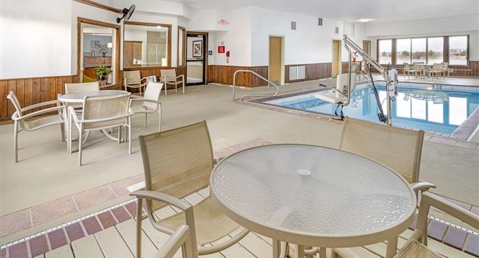 Piscina del Best Western Celina - Celina - 36167