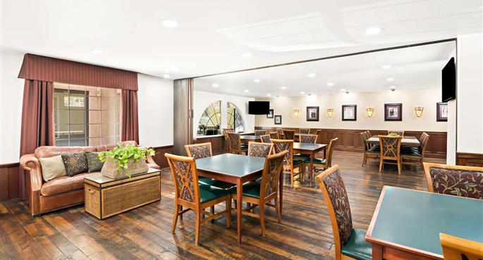 Vestíbulo del Best Western Newberry Station en La Pine - 38147