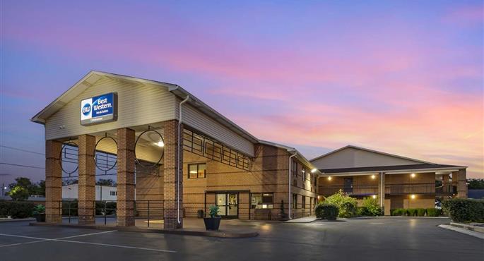 Exterior del Best Western Shelbyville Inn and Suites Celebration Inn - Shelbyville - 43122