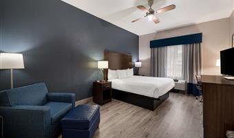 Habitación del Best Western Plus Lake Dallas Inn & Suites - Lake Dallas - 44580