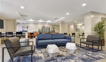 Vestíbulo del Best Western Plus Sugar Land/Stafford en Sugar Land - 44801