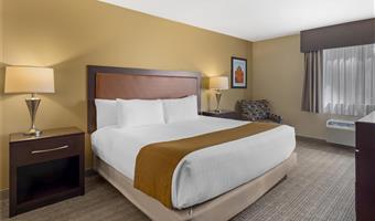 Suite del Best Western Plus Plaza by the Green - Kent - 48106
