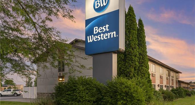 Exterior del Best Western Maritime Inn - Sturgeon Bay - 50085