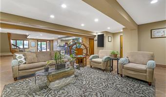 Vestíbulo del Best Western Maritime Inn en Sturgeon Bay - 50085