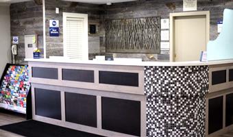 Vestíbulo del Best Western Peace Arch Inn en Surrey - 62117