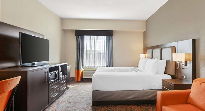 Habitación del Best Western Plus Executive Inn - Toronto - 66088