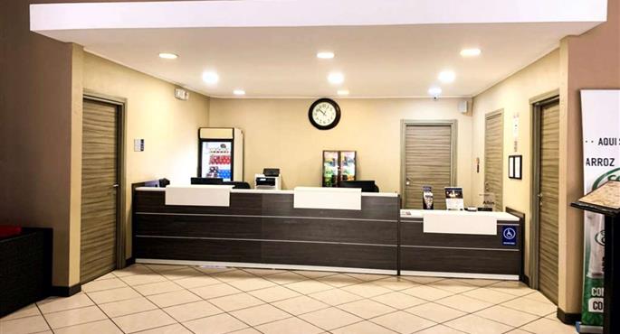 Vestíbulo del Best Western El Sitio Hotel & Casino en Liberia - 70606