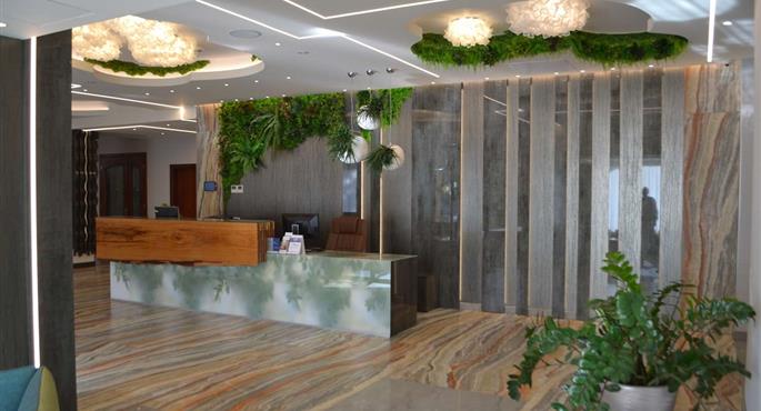 Vestíbulo del Best Western Silva Hotel en Sibiu - 77705