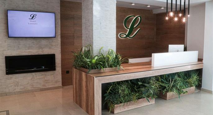 Vestíbulo del Best Western Plus Lozenetz Hotel en Sofia - 77720