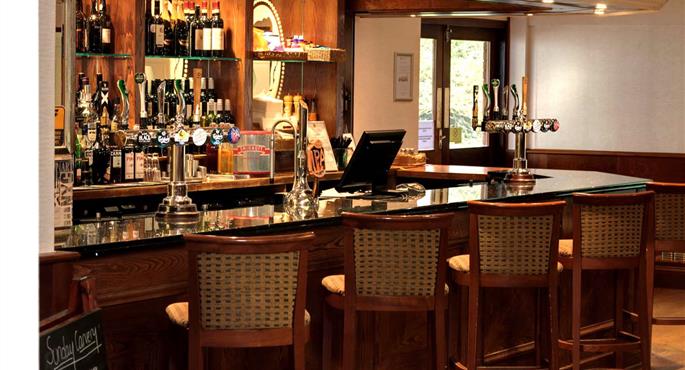 Bar o lounge del Best Western Ipswich Hotel and Spa - Ipswich - 84217