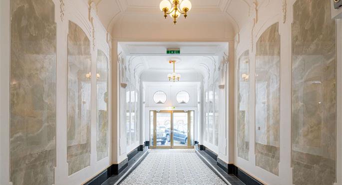 Exterior del Best Western Plus Celebrity Suites - Vienna - 89148