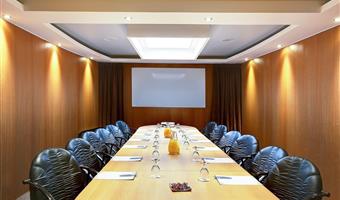 Salas de reuniones del Best Western Premier Hotel de la Poste & Spa - Troyes - 93364