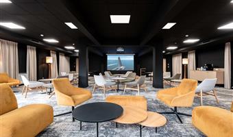 Salas de reuniones del Best Western Plus l’Oree Paris Sud - Saulx Les Chartreux - 93700