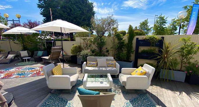 Exterior del Best Western Plus Paris Saclay - Saclay - 93716