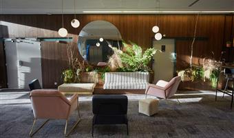 Vestíbulo del Best Western Plus Paris Meudon Ermitage en Meudon La Foret - 93777