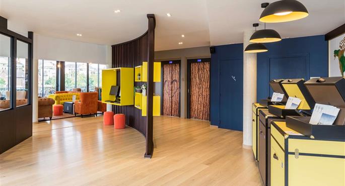 Vestíbulo del Aiden by Best Western T'aim Hotel en Margny-Les-Compiegne - 93857