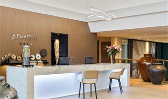 Vestíbulo del Best Western Plus Hotel Admiral en La Tour De Salvagny - 93879