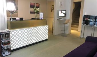 Vestíbulo del Hotel Le Sevigne, Sure Hotel Collection by Best Western en Rennes - 93971