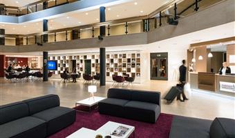 Vestíbulo del Best Western Plus Parkhotel Velbert en Velbert - 95353