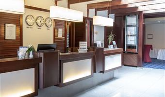 Vestíbulo del Best Western Hotel Heide en Oldenburg - 95425