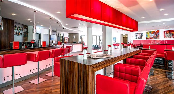 Vestíbulo del Best Western Plus Plaza Berlin Kurfuerstendamm en Berlin - 95473