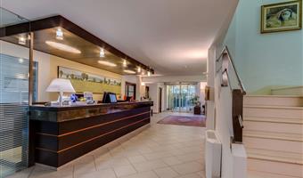 Vestíbulo del Best Western City Hotel en Bolonia - 98124
